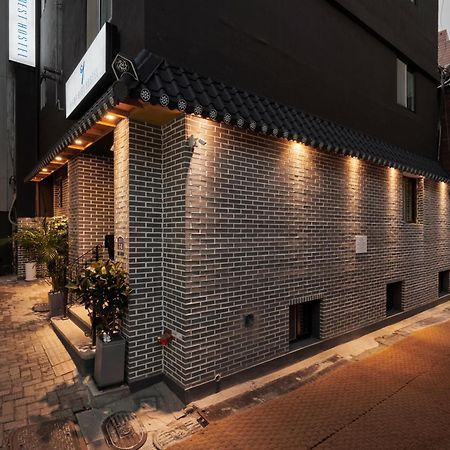 Eight Rest Hostel Myeongdong Seoul Exteriör bild