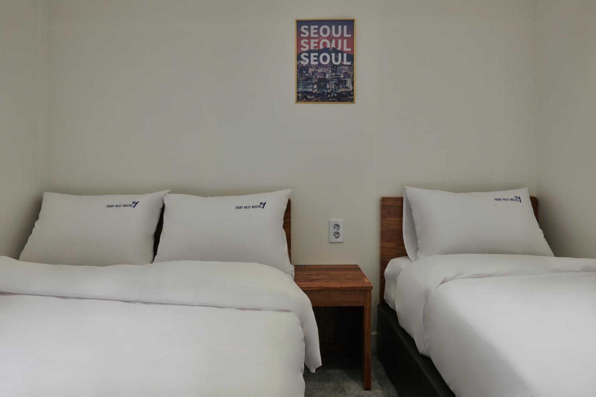 Eight Rest Hostel Myeongdong Seoul Exteriör bild